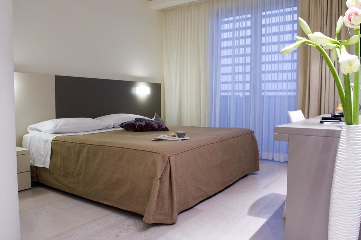 Hotel Cube Rávena Habitación foto